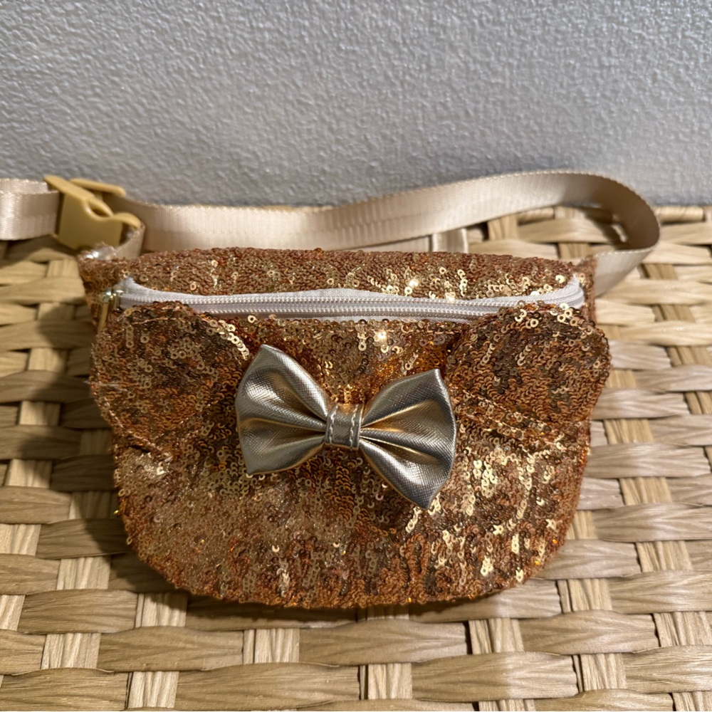 Loungefly X Disney Gold Sequin Minnie Bow Fanny pack